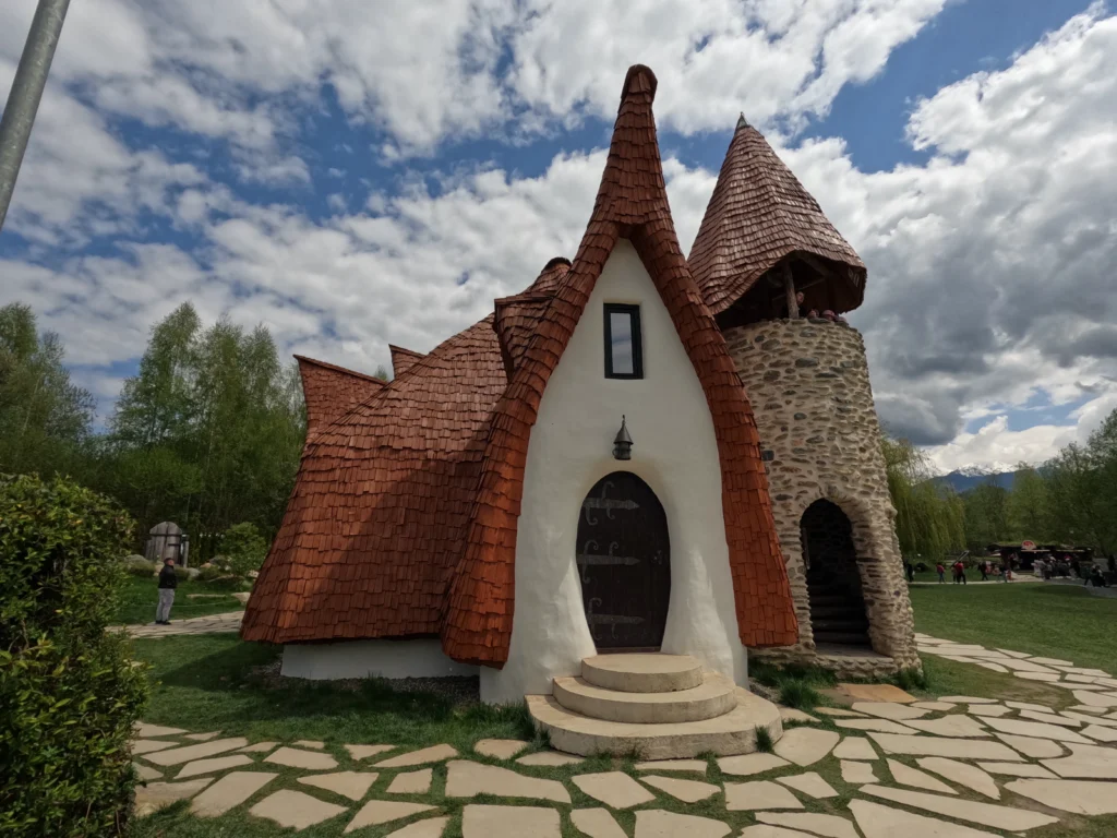 castelul-de-lut