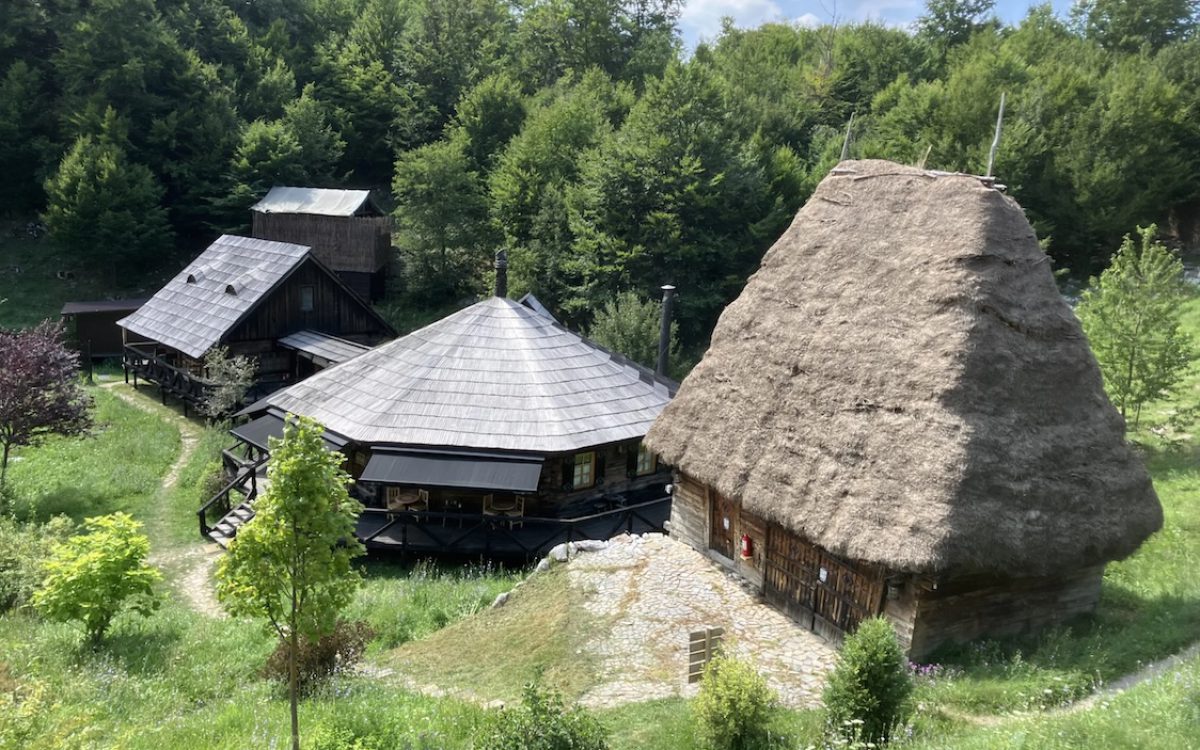 Raven’s Nest – Das verborgene Dorf in Siebenbürgen