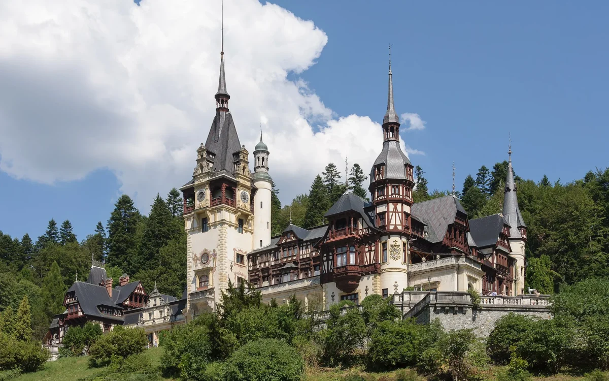 schloss-peles-in-sinaia-bei-kronstadt